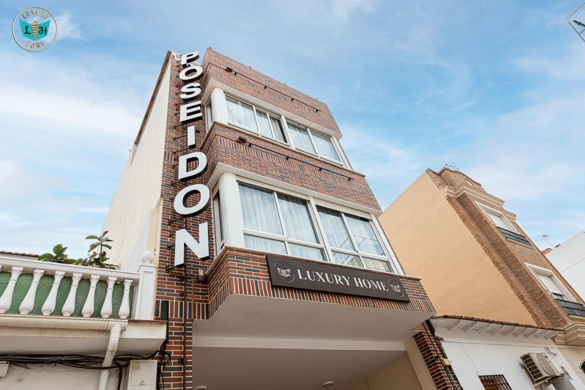 Luxury Poseidon Apart-hotel